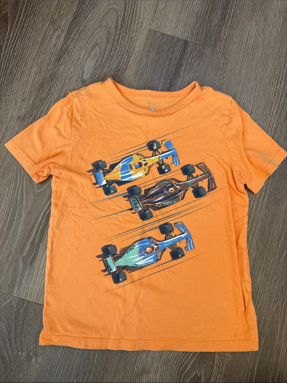 Gap Kids Boys Orange Race Car Graphic Tee - size Small/S